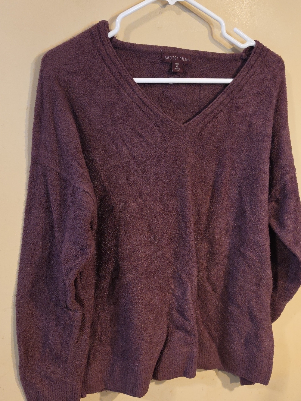 Barefoot Dreams Women's Plush V-Neck Sweater - Plum